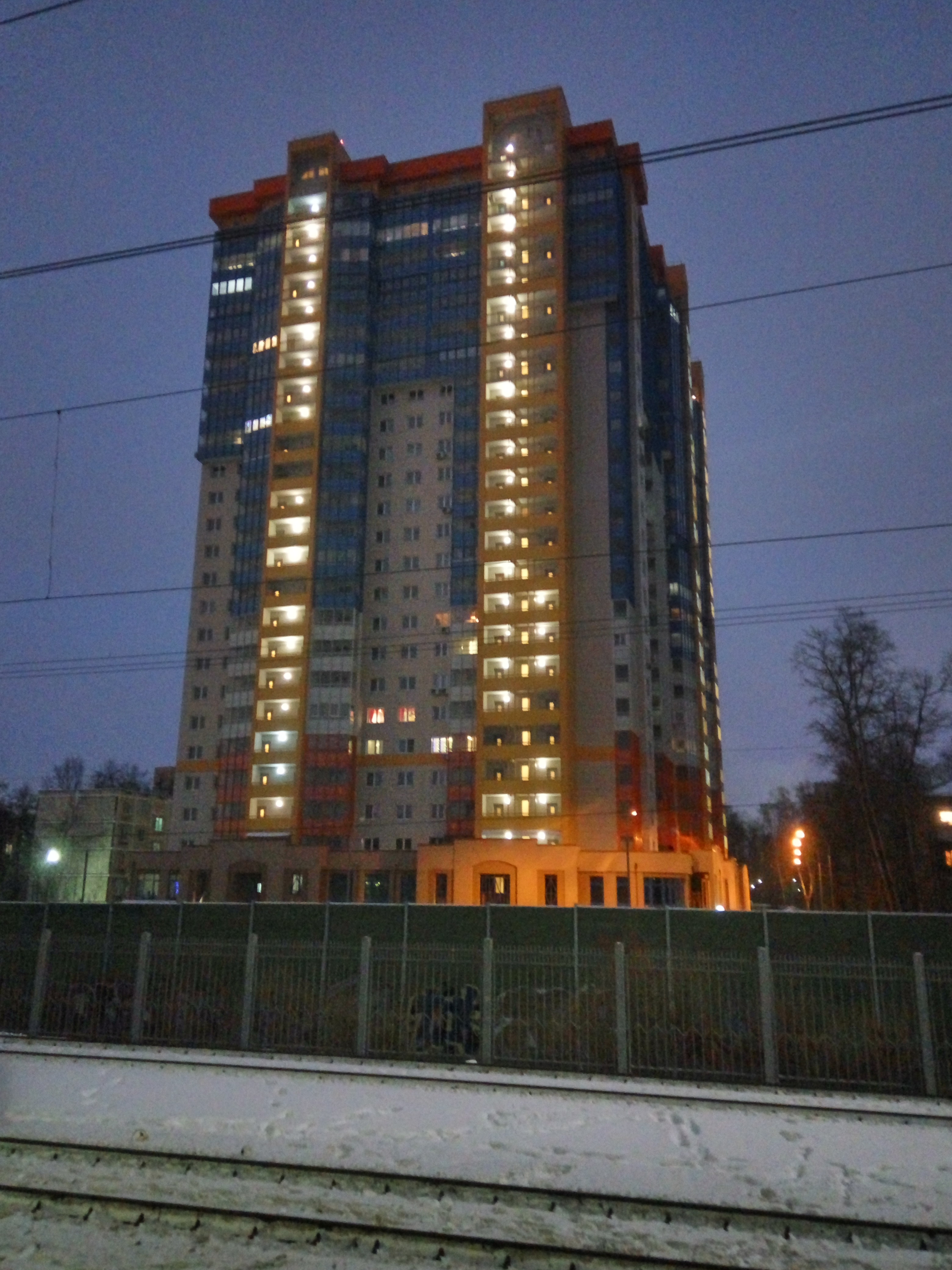 Домик без фонариков...