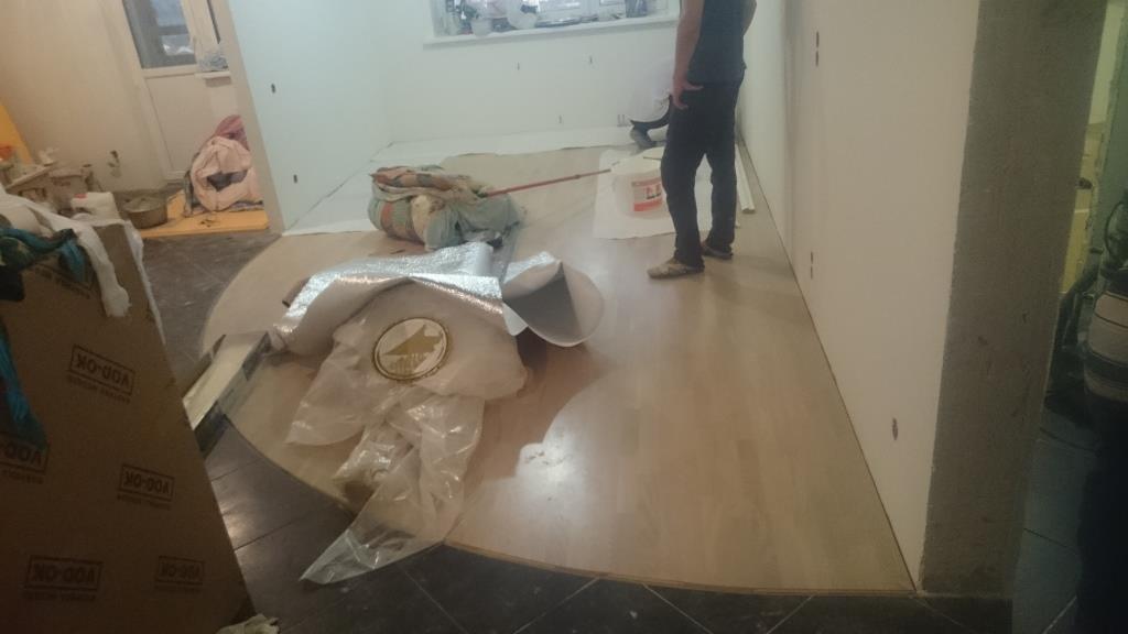 Укладка паркета в зале